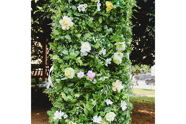 240x240cm Flower Wall-Still Grassland